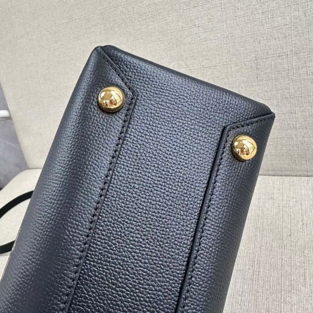 Burberry Baby Banner - Picture 6 of 8